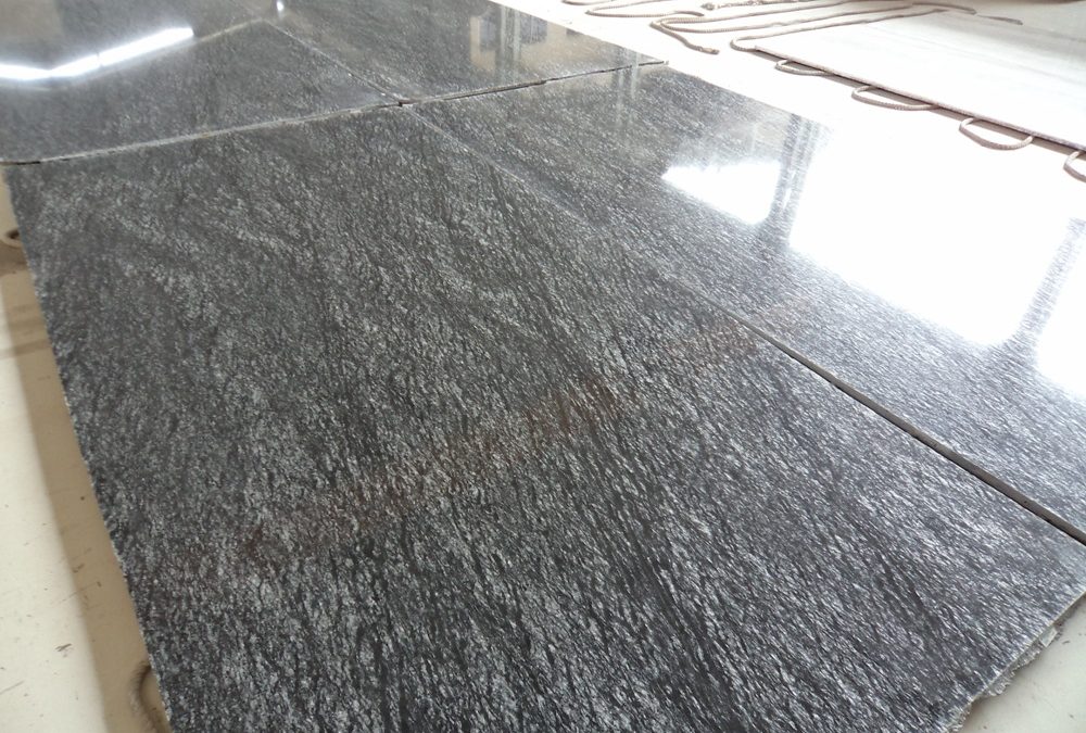 Mengenal Perbedaan Nat Grouting dan Nat Resin untuk Granit